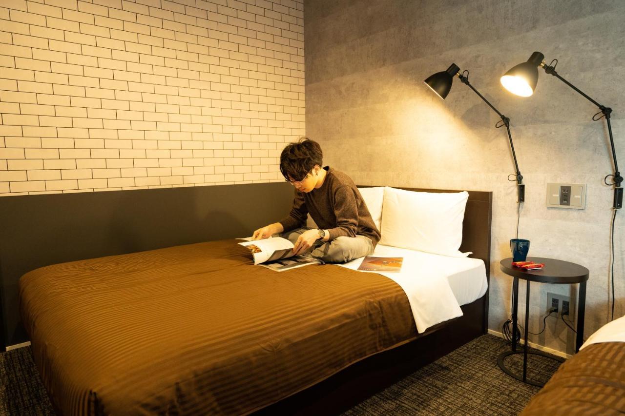 Grand Base Haruyoshi Aparthotel Fukuoka  Exteriör bild