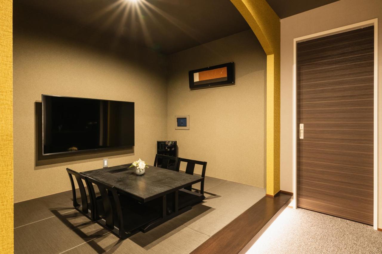 Grand Base Haruyoshi Aparthotel Fukuoka  Exteriör bild