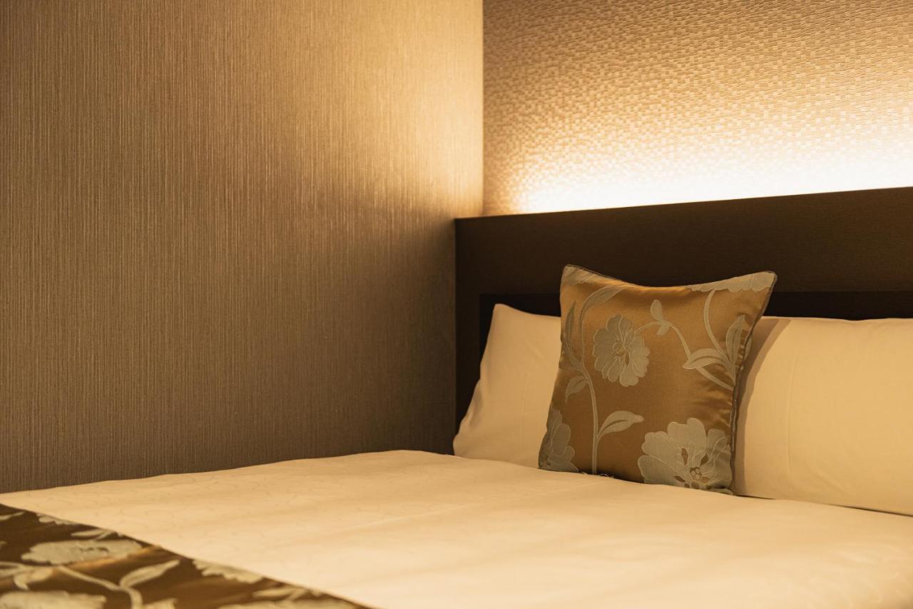 Grand Base Haruyoshi Aparthotel Fukuoka  Exteriör bild